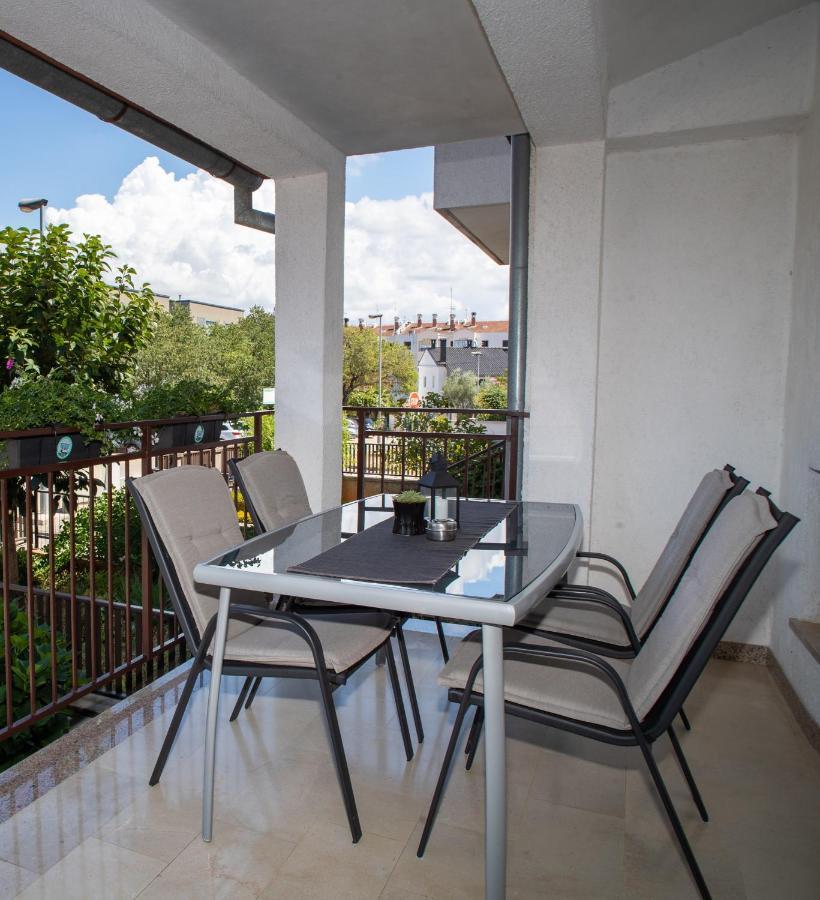 רוביני Studio Apartment Noah מראה חיצוני תמונה